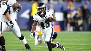 Darren Sproles will re-join the Eagles as a Personal Consultant for next season with Brent Celek