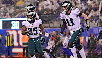 Philadelphia Eagles QB Carson Wentz and RB Boston Scott