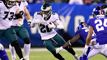 Despite his ankle injury, Eagles rookie running back Miles Sanders is set to play vs. Seahawks.