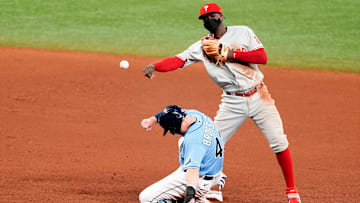 Didi Gregorius sigue como agente libre