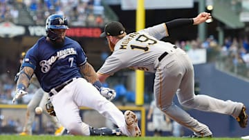 Pittsburgh Pirates v Milwaukee Brewers