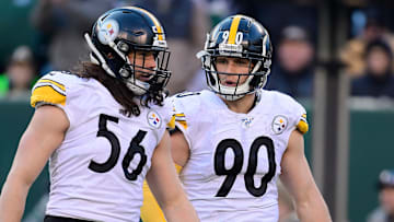 The Pittsburgh Steelers aren't getting much help from the Houston Texans.