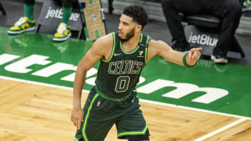 Jayson Tatum fue el mejor anotador de los Celtics en el juego del domingo contra los Blazers 