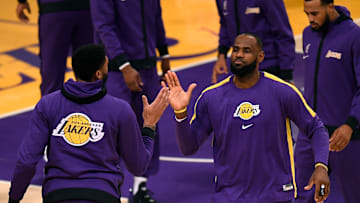 Lakers siguen ganando en la NBA