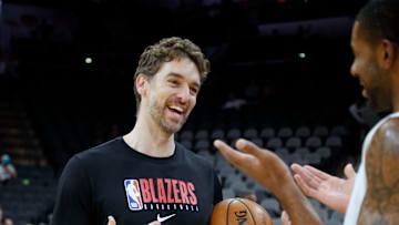 Pau Gasol previo al partido de NBA 2019 entre Portland Trail Blazers y San Antonio Spurs