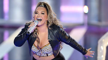 Chiquis Rivera habló sobre las fotos que difundió un paparazzi