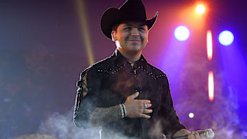 Christian Nodal se hizo un nuevo tatuaje
