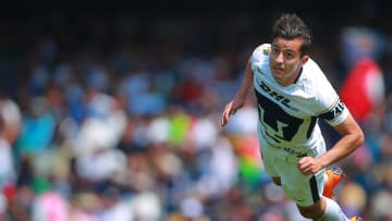 El futbolista de los Pumas no saldrá para jugar con Chivas