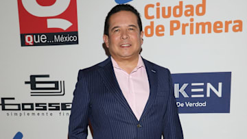 Gustavo Adolfo Infante se defiende de Enrique Guzmán