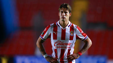 El futbolista del Rebaño abandonó el partido contra América tras una lesión