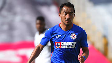 Rafael Baca no ha renovado con el Cruz Azul y la directiva no puede hacerlo en este momento
