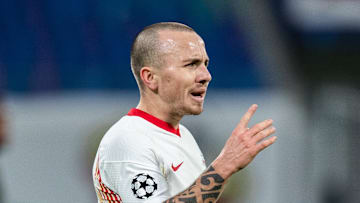 Angelino lässt sich eine Hintertür offen