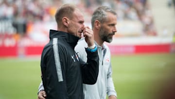 Marco Rose (re.) und sein Stab bringen die Borussia auf die nächste Stufe 