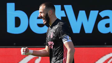 Benzema n'en finit plus de planter avec le Real