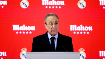 Hat bei allen (höchst umstrittenen) Zukunftsplänen auch den Blick für die Gegenwart nicht verloren: Real-Präsident Florentino Pérez