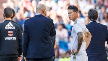 James Rodriguez (r.) ist bei Real Madrid vor dem Abflug 