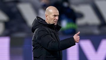 Zinédine Zidane ne fermera pas la porte à certains départs en janvier.