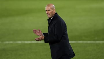 Zidane solo ha podido contar siempre con cuatro futbolistas