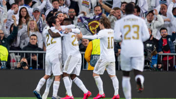 Los jugadores del Real Madrid celebran el gol de Isco en la ida