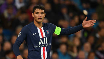 En fin de contrat avec le PSG, Thiago Silva fait l'objet de toutes les convoitises, même du côté de Lyon