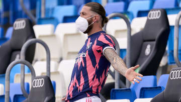 Sergio Ramos viendo la última jornada de liga