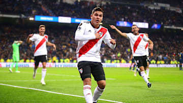 Quintero festejando el gol a Boca