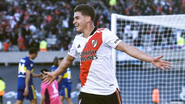 River Plate v Boca Juniors - Torneo Liga Profesional 2021 - Julián Álvarez festeja ante Boca.