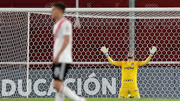 River Plate v Palmeiras - Copa CONMEBOL Libertadores 2020