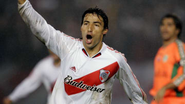 River Plate's Ernesto Farias celebrates