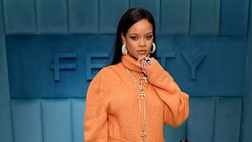 Rihanna ha ganado mucho dinero con su empresa Fenty Beauty
