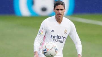 Le PSG se doit de tenter sa chance pour Raphaël Varane. 