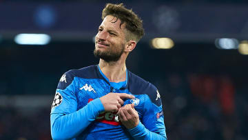 SSC Napoli v FC Barcelona - UEFA Champions League Round of 16: First Leg