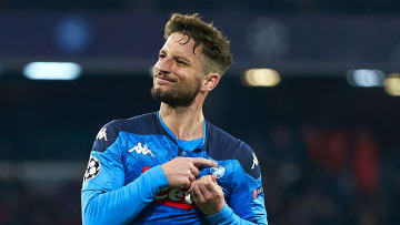 SSC Napoli v FC Barcelona - UEFA Champions League Round of 16: First Leg