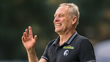 Christian Streich und sein SC Freiburg dürfen nicht immer ins neue Stadion