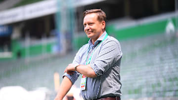 Horst Heldt hat beim FC derzeit einiges zu tun 