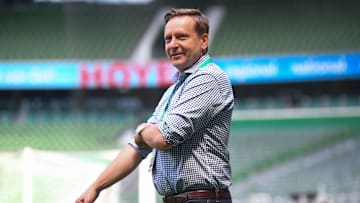 "Alle sind noch sehr zurückhaltend", erklärt Horst Heldt