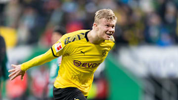 SV Werder Bremen v Borussia Dortmund - Bundesliga