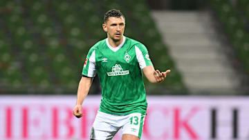 Milos Veljkovic ist eine feste Größe in der Bremer Abwehr. Gegen Stuttgart wird es jedoch eng mit einem Einsatz.