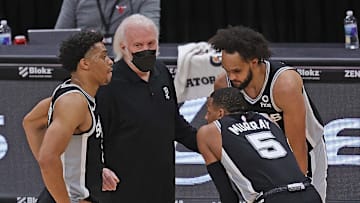 Gregg Popovich, Keldon Johnson, Dejounte Murray, Derrick White