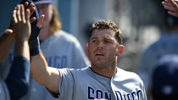 Una hernia discal llevó a Ian Kinsler a retirarse