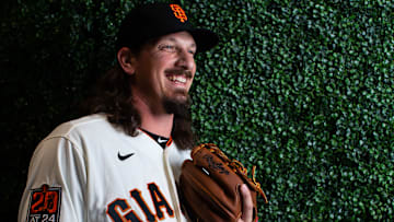 Jeff Samardzija may continue to grin if the New York Yankees bring him in to pitch as Jon Heyman speculates.