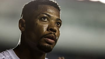 Marinho afirma que o Botafogo foi ‘roubado’ em pênalti marcado em favor do São Paulo: “Larguei”. 