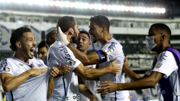 Santos v Gremio - Copa CONMEBOL Sudamericana 2020 - El Santos ya está en las semis.