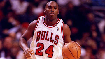 Scott Burrell fue parte de los Bulls durante la temporada 1997-98