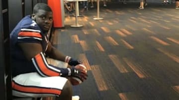 5-star defensive tackle Lee Hunter during an unofficial visit with the Auburn Tigers.