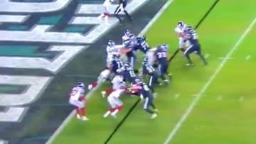 Boston Scott plows in for a touchdown to help bring Eagles within a score