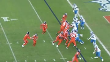 Denver Broncos QB Drew Lock beautifully sells fake