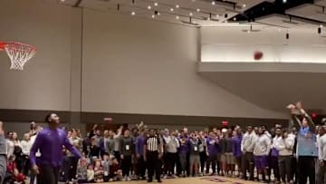 LSU QB Joe Burrow won a basketball shooting contest against the Oklahoma Sooners.