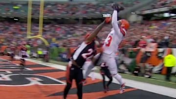 Cleveland Browns receiver Odell Beckham Jr. climbs the ladder in Cincinnati against the Bengals