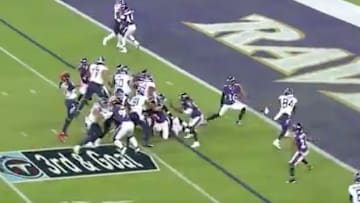 Titans RB Derrick Henry throw jump pass touchdown to Corey Davis vs Ravens